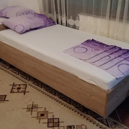 Porodicna Kuca Corbic Подгориця